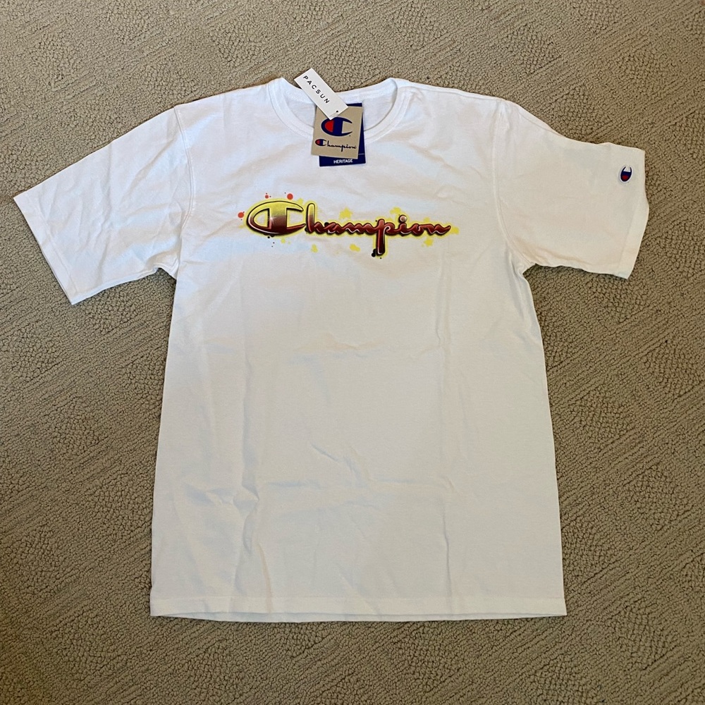 Champion t shirt White airbrush design men’s medium new with tags